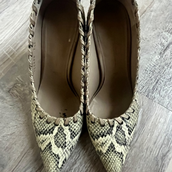 Donald J. Pliner Snake Print Pump With Silver - Picture 9 of 9